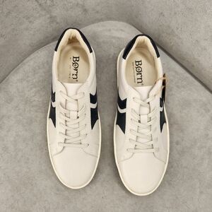 Born Sneakers Men's 10 White Blue Leather Back Tie Low Top Athleisure New $125